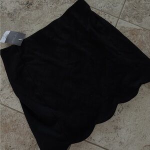 Topshop Women’s Black Scalloped Mini Skirt